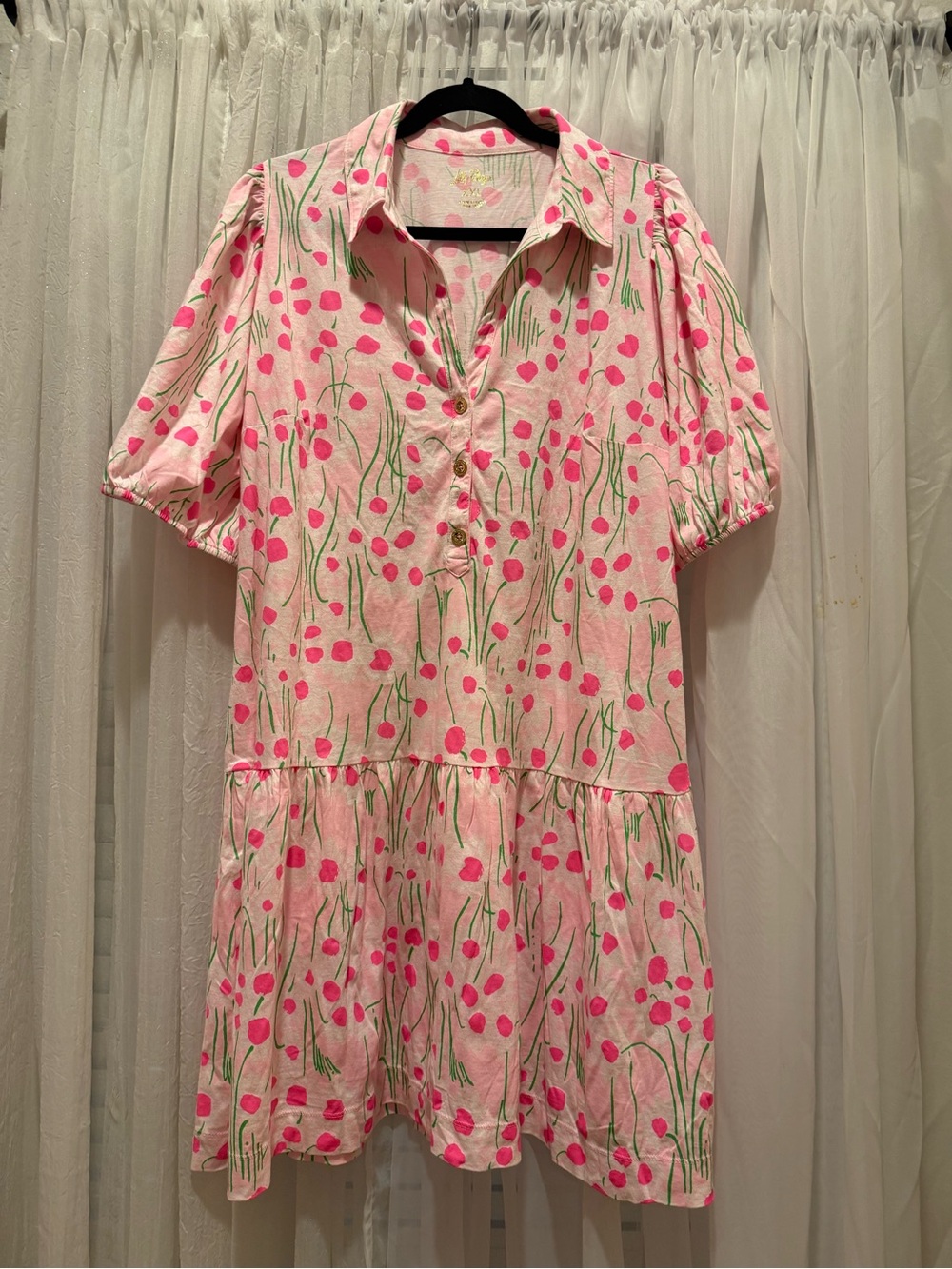 Lilly - Picture 2 of 3